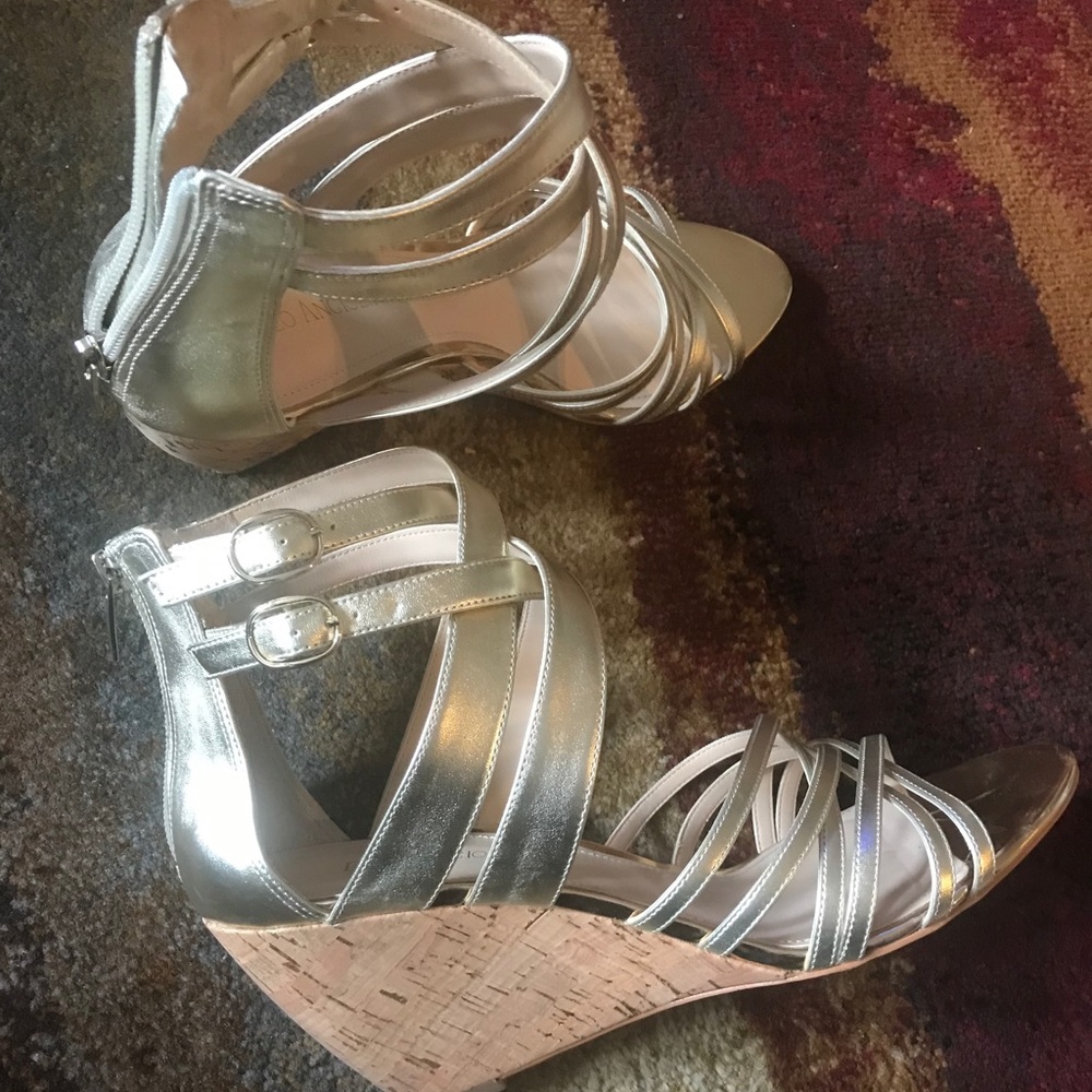 Women’s cork wedge light gold sandal